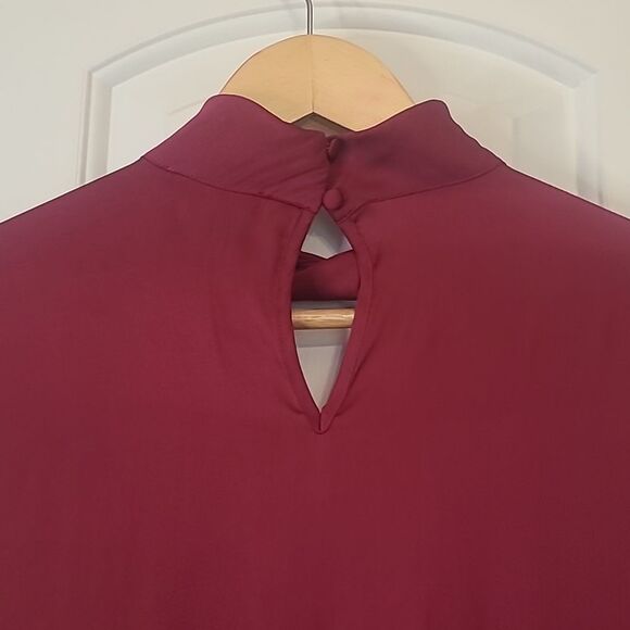PAIGE Ceres Top Long Sleeve Twisted Collar Buttery Soft in Mulberry Red Size S - Picture 7 of 16